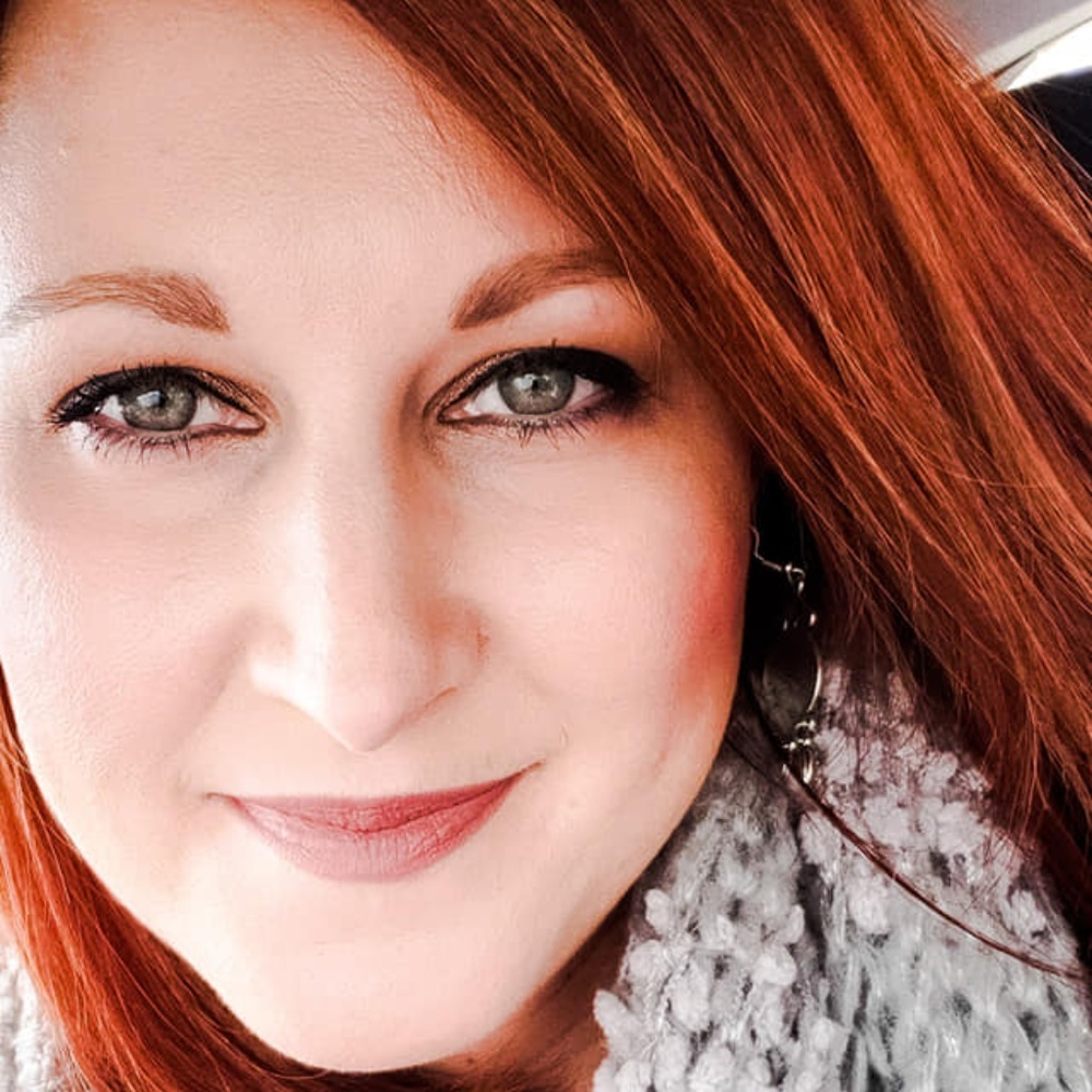Meet your Posher, Christina
